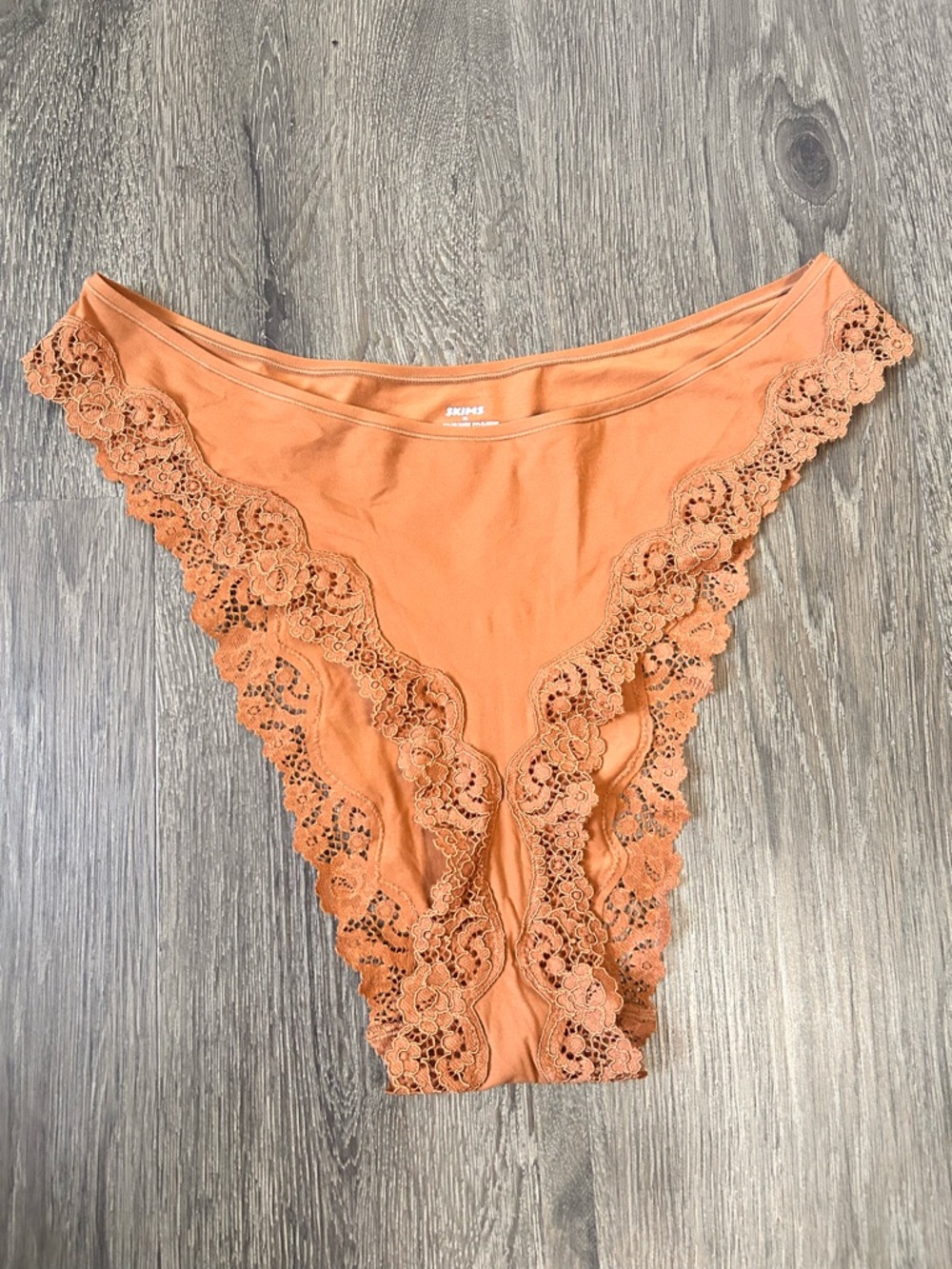 SKIMS Women’s Lace-Trim Bikini Fits Everybody Panty in Rust Orange Size 3X NWOT